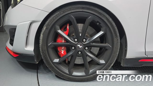 Hyundai Veloster из Кореи Encar