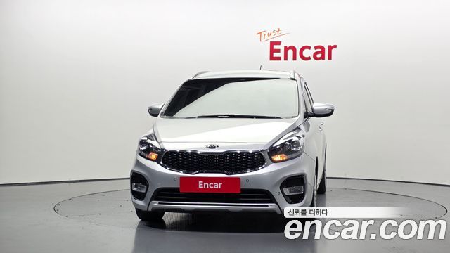 Kia Carens из Кореи Encar