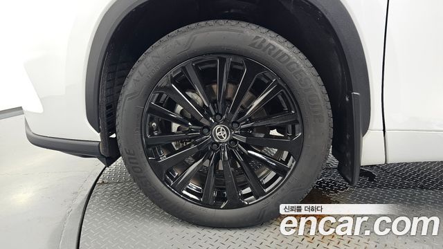 Toyota Highlander из Кореи Encar